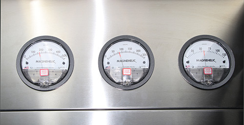 GMP Air Purification Clean Room 0.65m/S Negative Pressure Dispensing Sampling